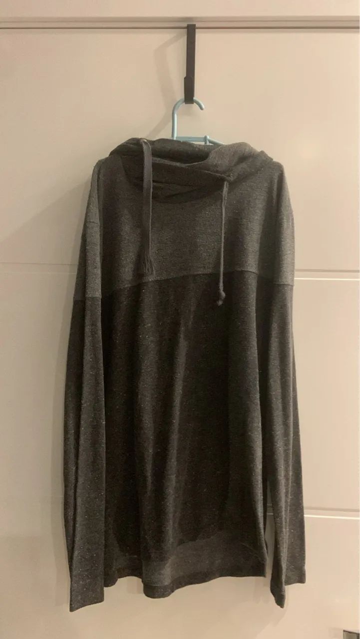 Roupas de marca intactas (pouquíssimo uso) - Foto 5