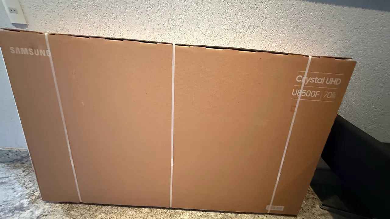 Televisão Samsung Smart Tv 70 Crystal Uhd 4k U8500f  - Foto 5