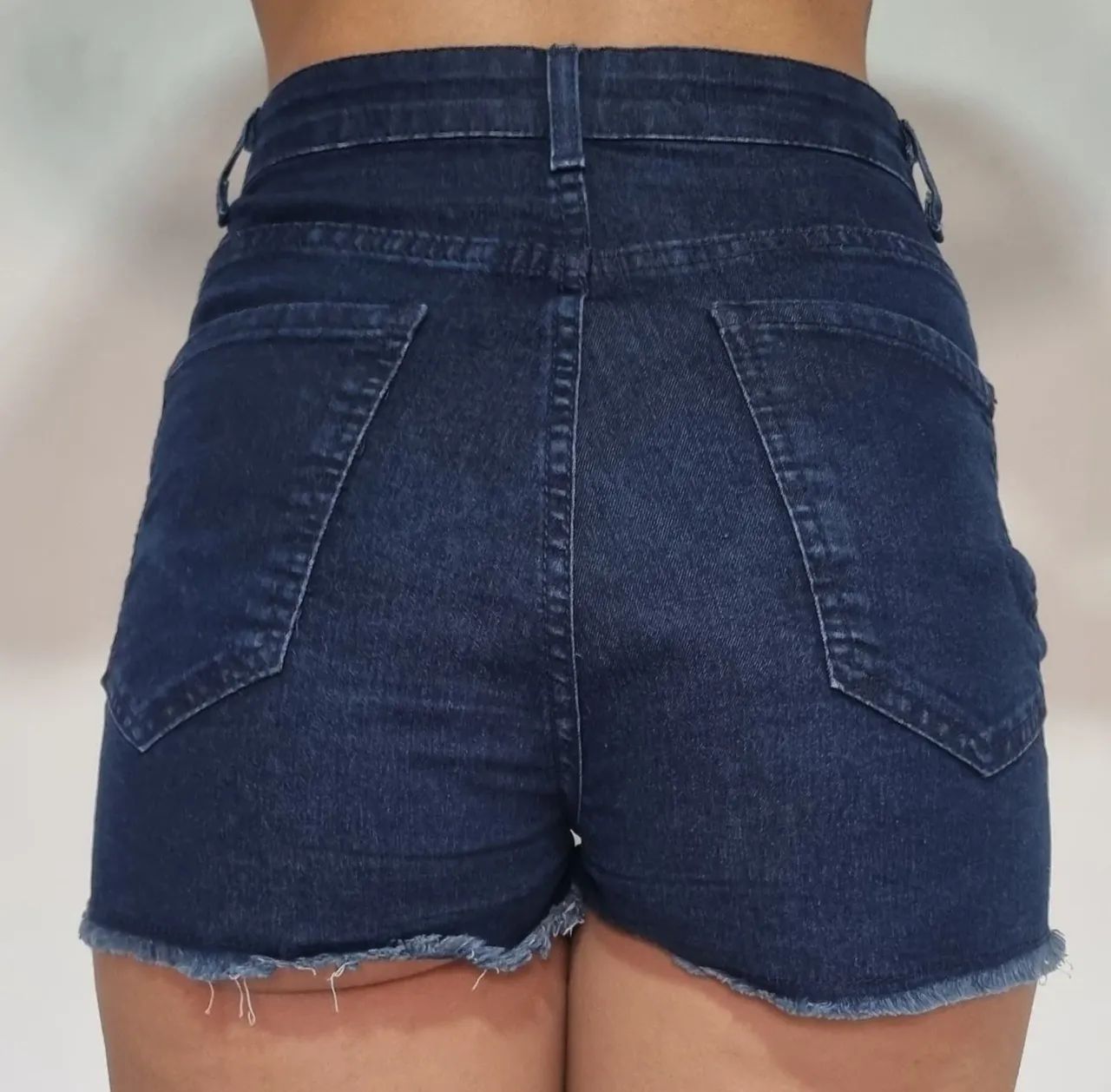 Shorts Jeans Feminino com Botões - Foto 2