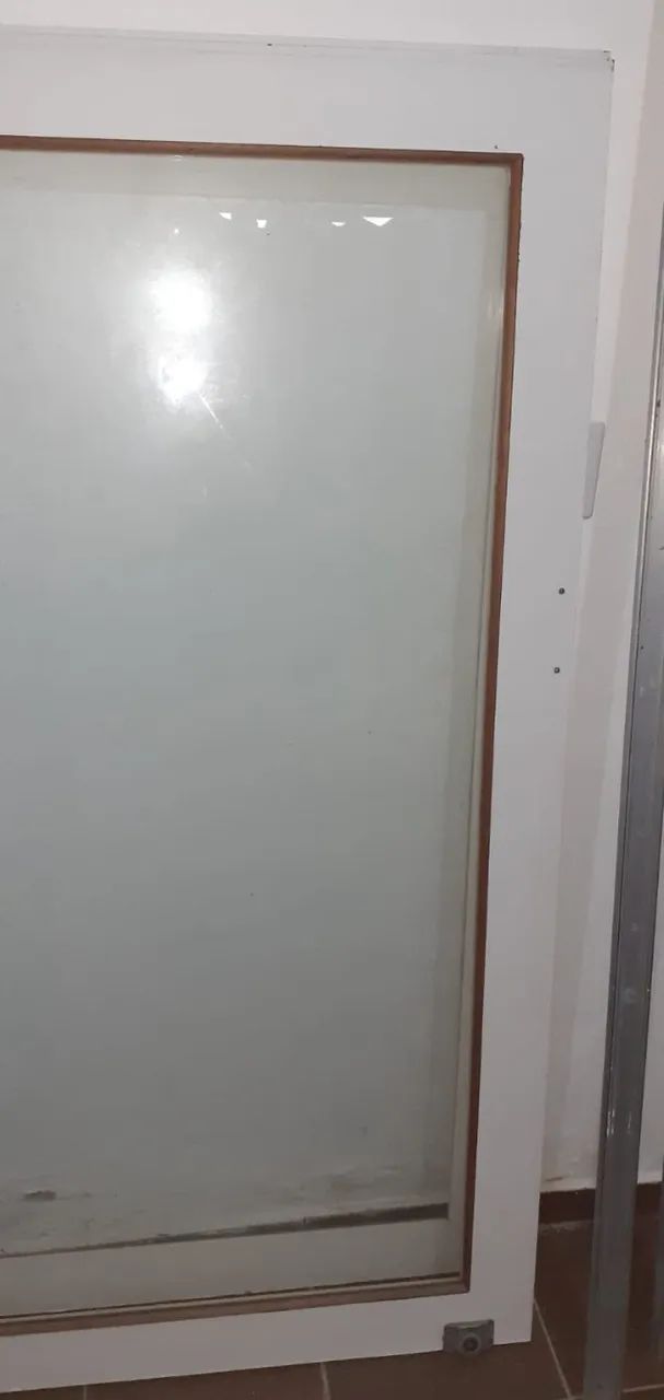 porta de correr com vidro emoldurado - Foto 2