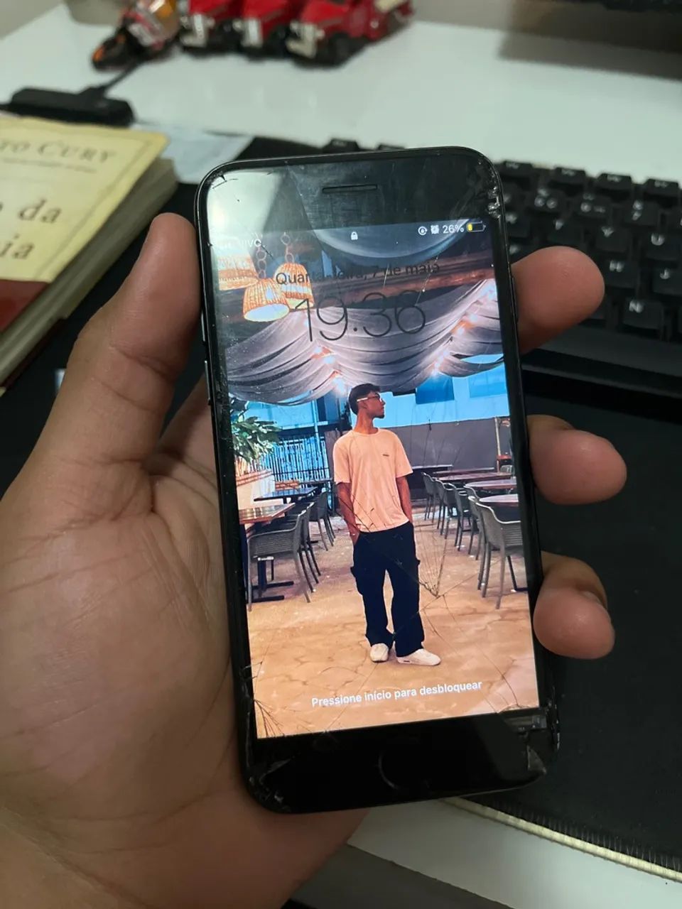 iPhone SE 2020 - DEFEITO