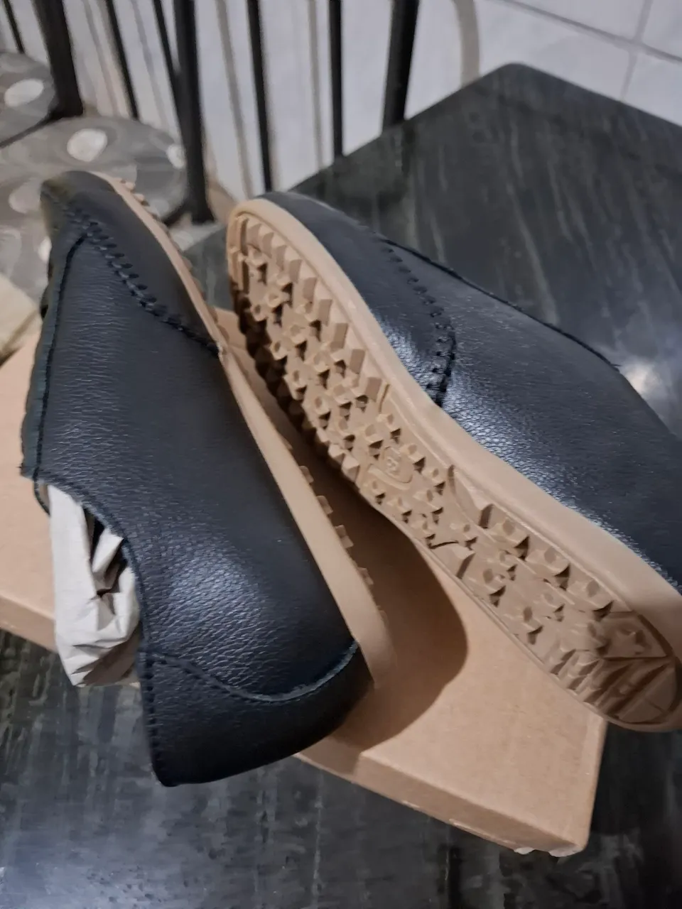 Sapatos Mocassim Couro Preto - Conforto e Estilo
