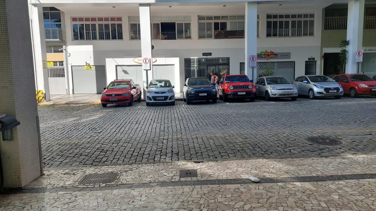 Loja Centro, ampla, 92 m² - excelente ponto comercial, início Rua IRmãos D'angelo - Petróp - Foto 4