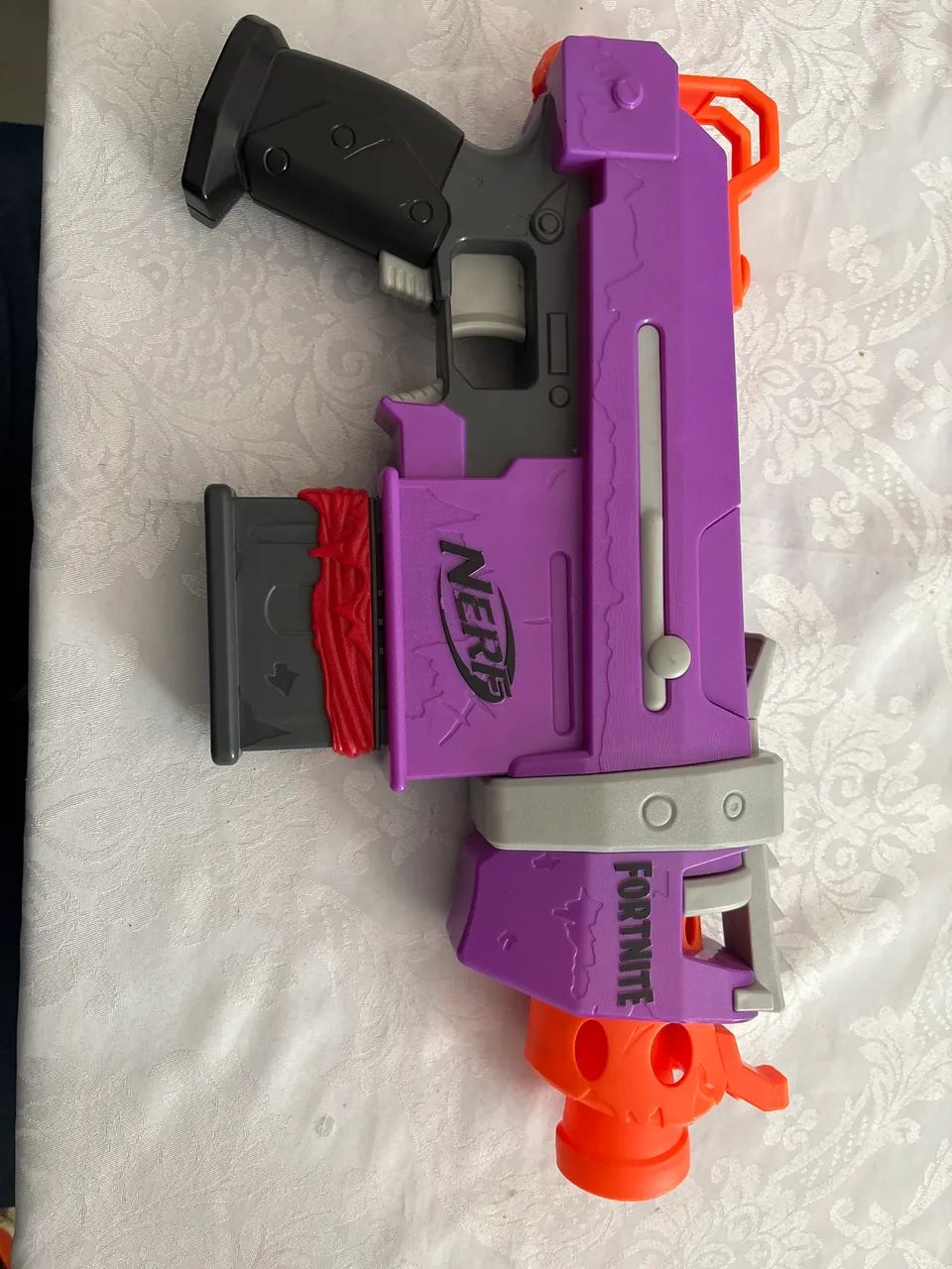 NERF FORTNITE SMG L - HASBRO  