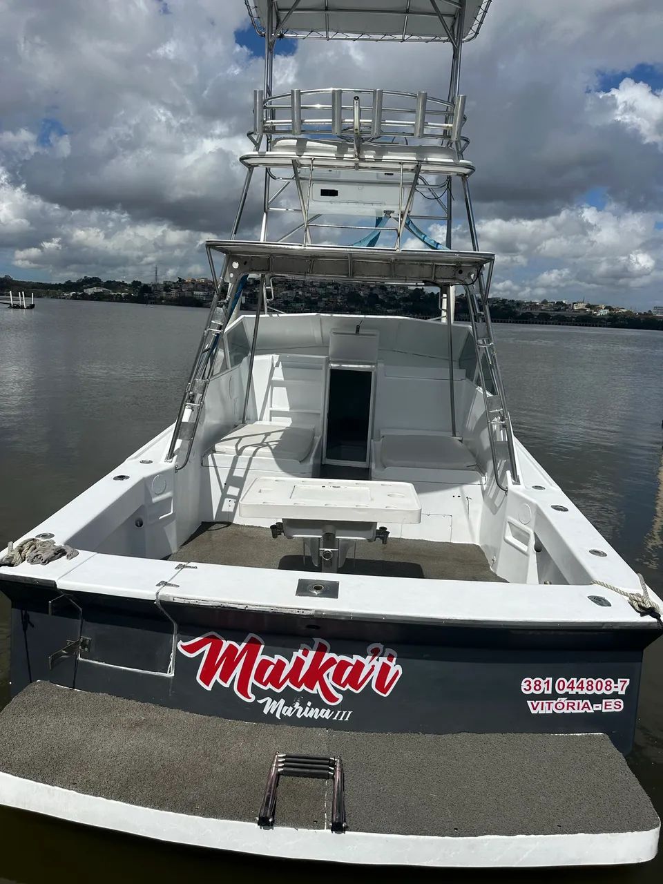Lancha Mares 30 toda revisada