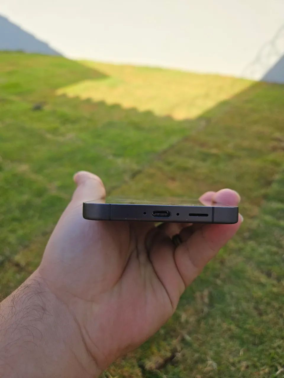 Samsung Galaxy S24 FE COM NF aceito troca passo cartão - Foto 5