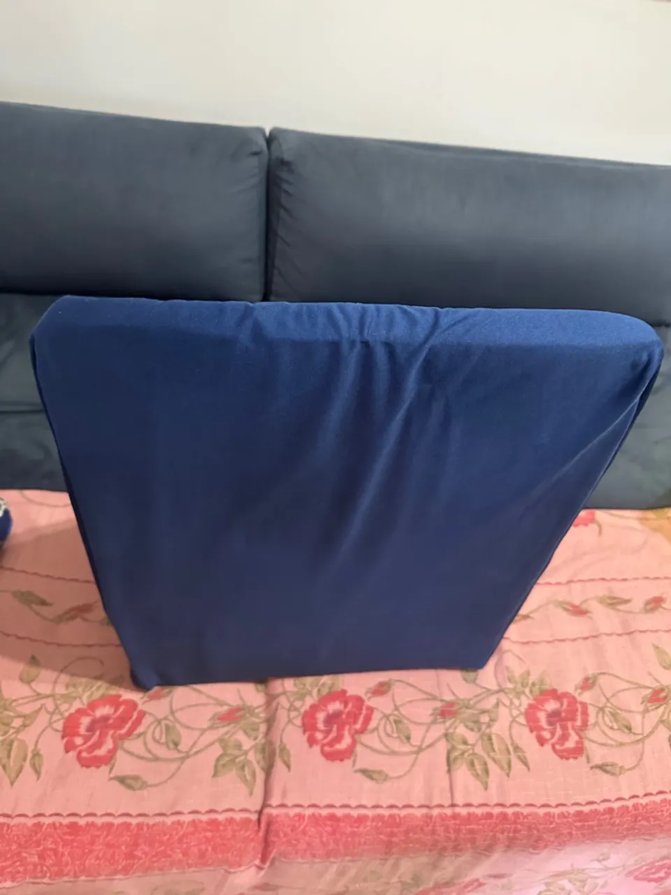 Encosto triangular almofada