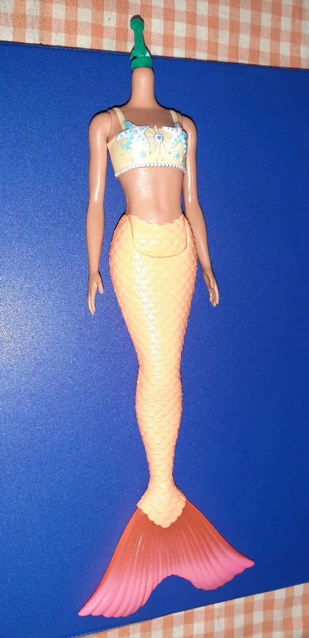 Corpo Barbie sereia Odile Mattel sem cabeça  - Foto 3