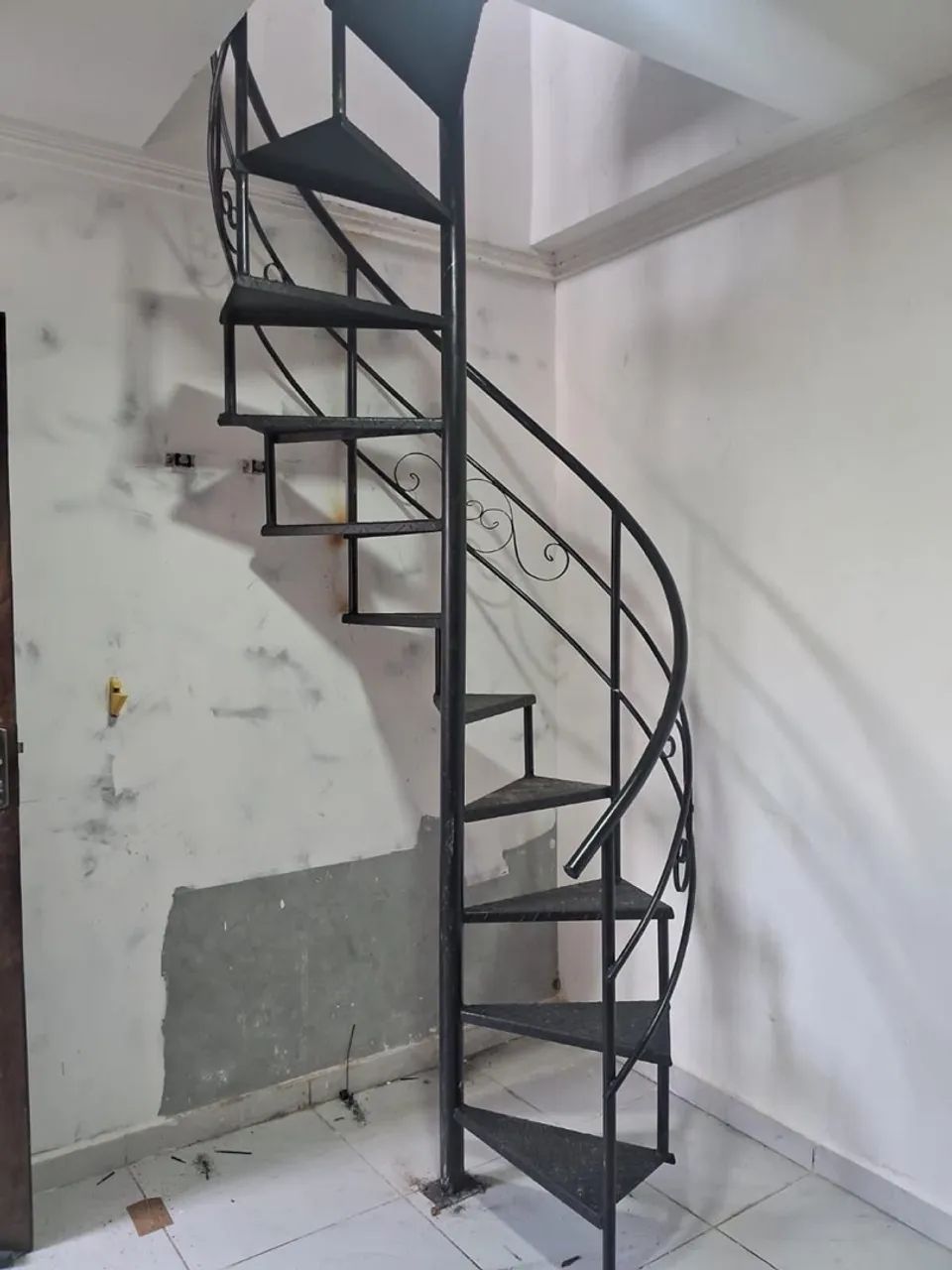 ESCADAS CARACOL GALVANIZADAS PRONTA ENTREGA  - Foto 2