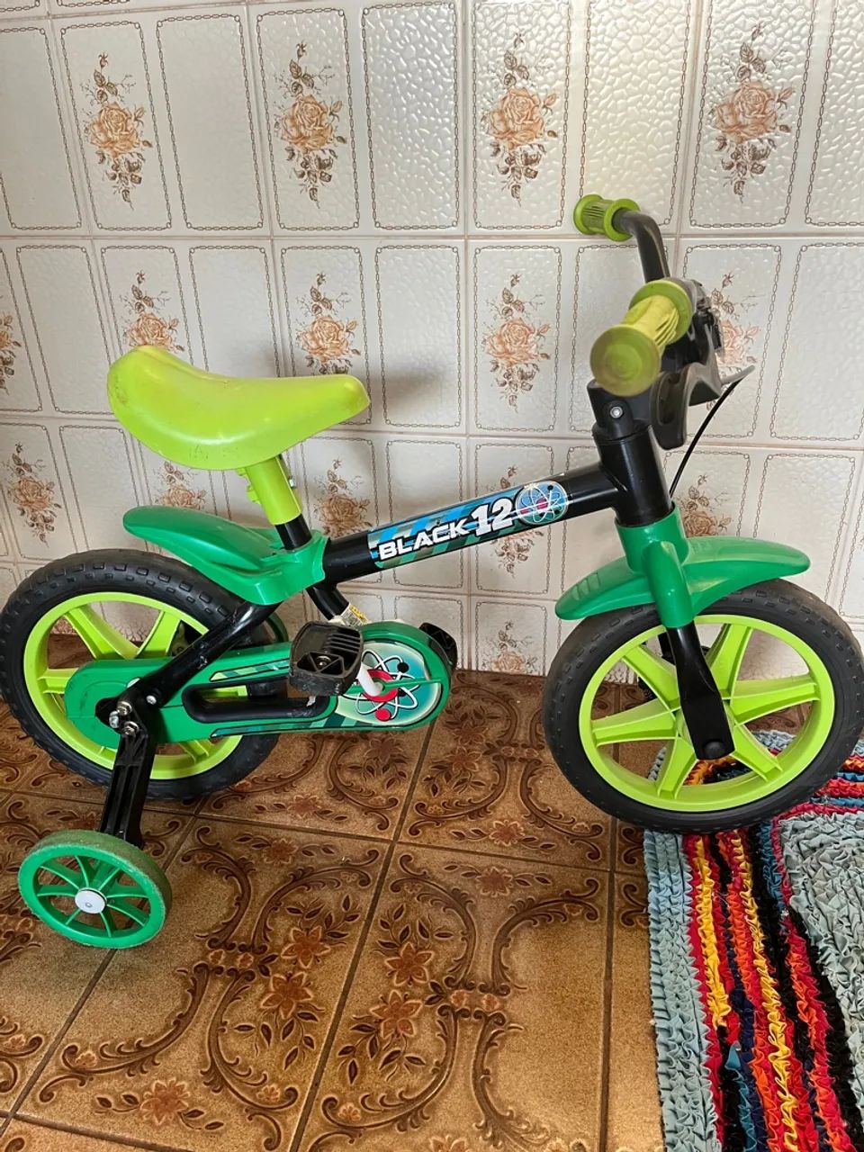 Bicicleta infantil aro 12 EXCELENTE ESTADO