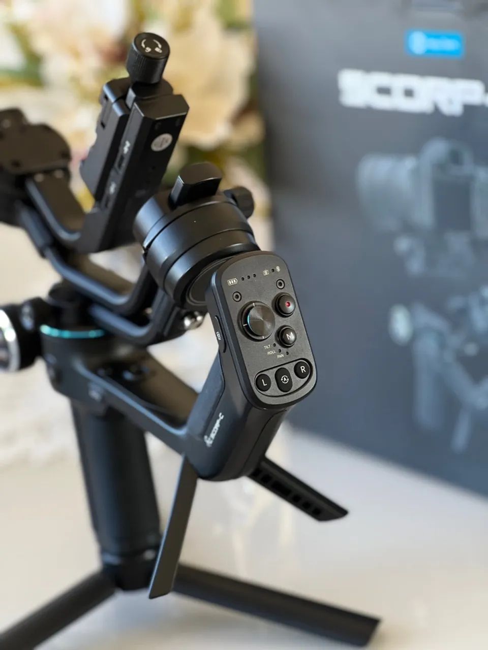 Estabilizador Gimbal FeiyuTech SCORP-C - Foto 3