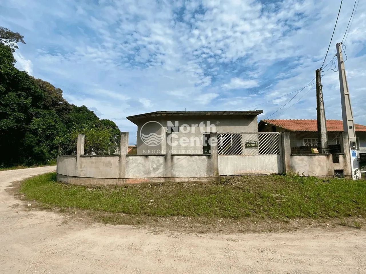 Imóvel com Potencial Comercial e Estrutura para Sobrado á venda, Bairro Pinheiros, Balneár - Foto 2