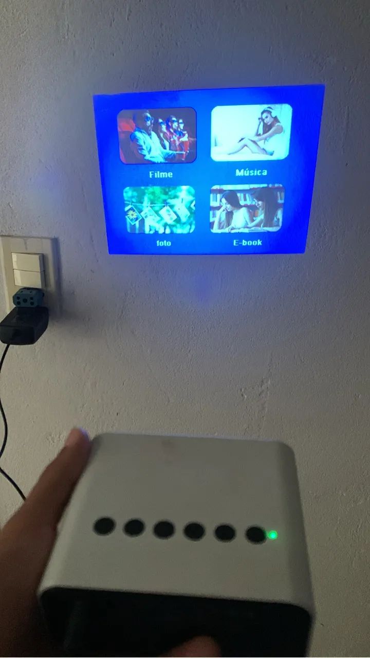 Mini projector 