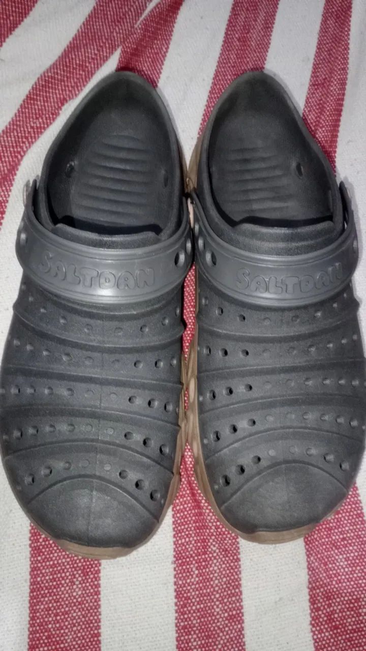 Crocs Papeti, antiderrapante. - Foto 5