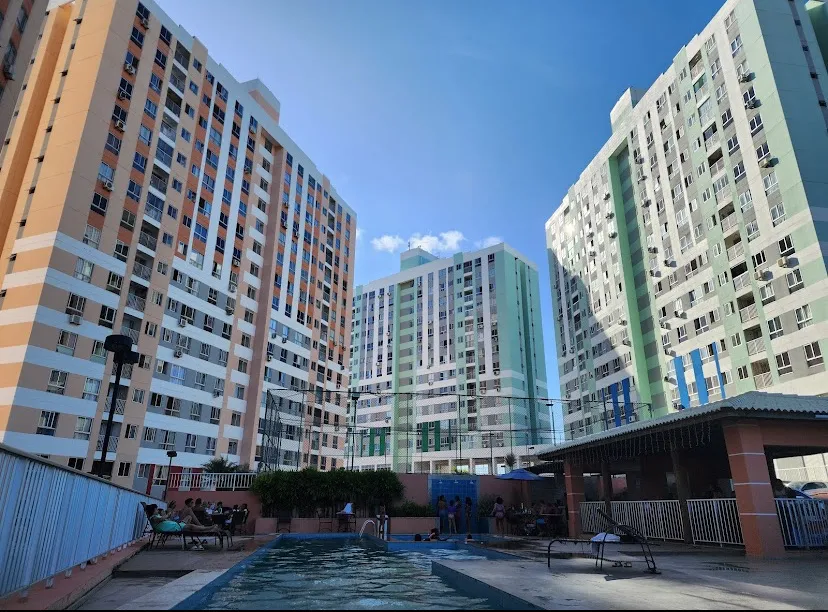 Alugo quarto em apartamento semi-mobiliado: 500 reais