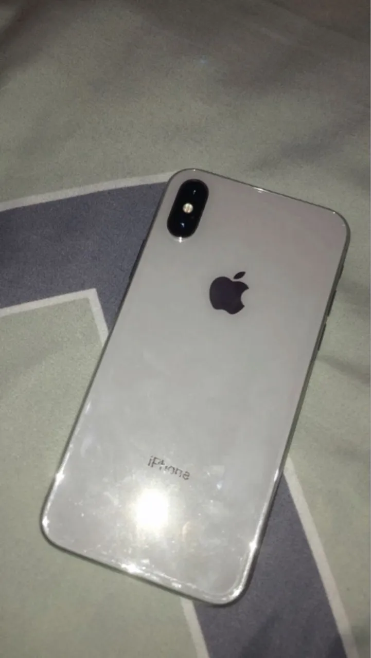 iPhone X