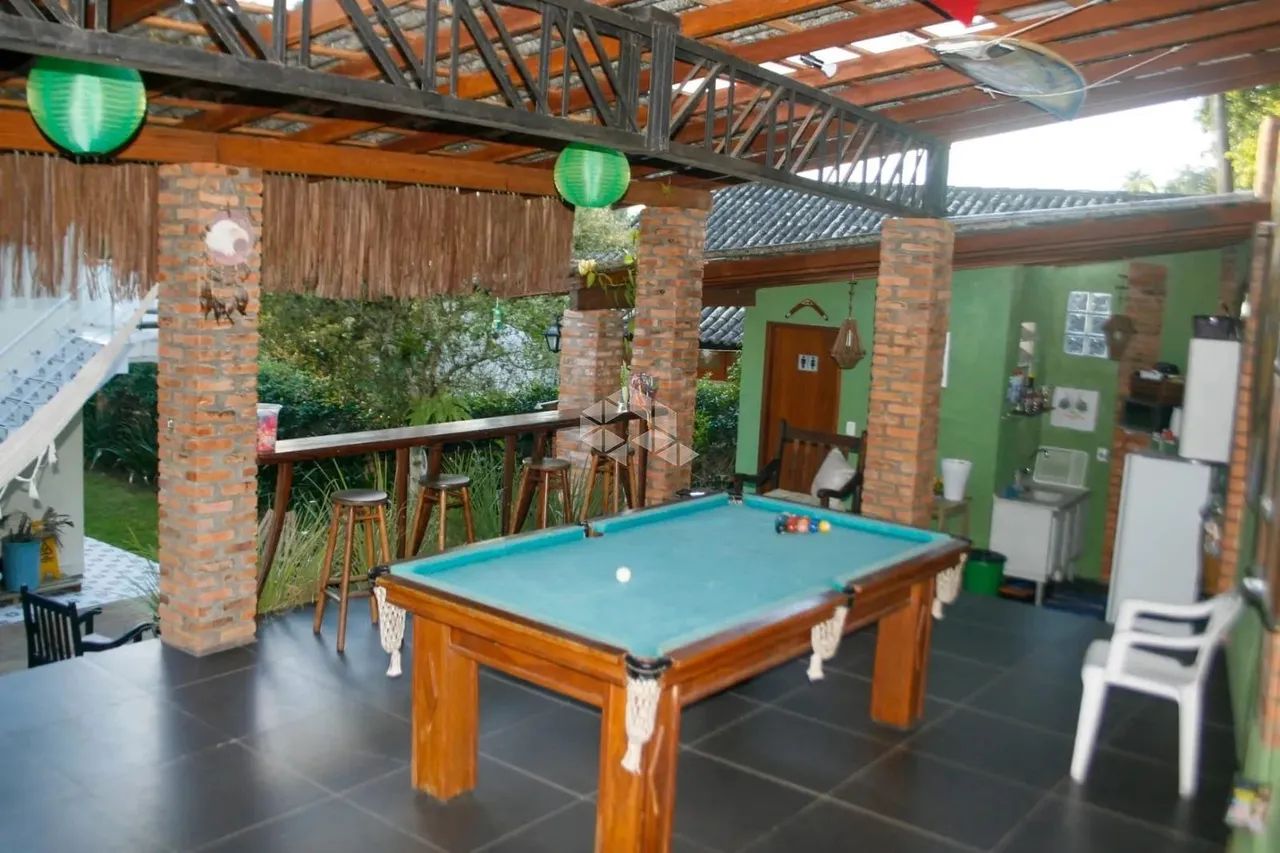 Pousada com 7 quartos/dormitórios (suítes), com 301m2 na Barra da Lagoa - Foto 4