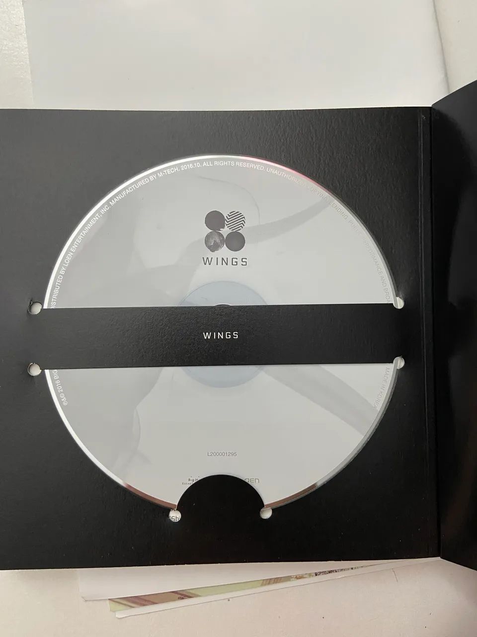 BTS - WINGS [ versão W] Polaroid e posters oficiais da pré venda