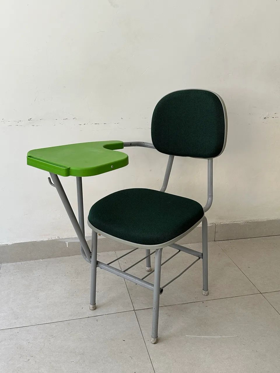 CADEIRA ESCOLAR 64717308214657120