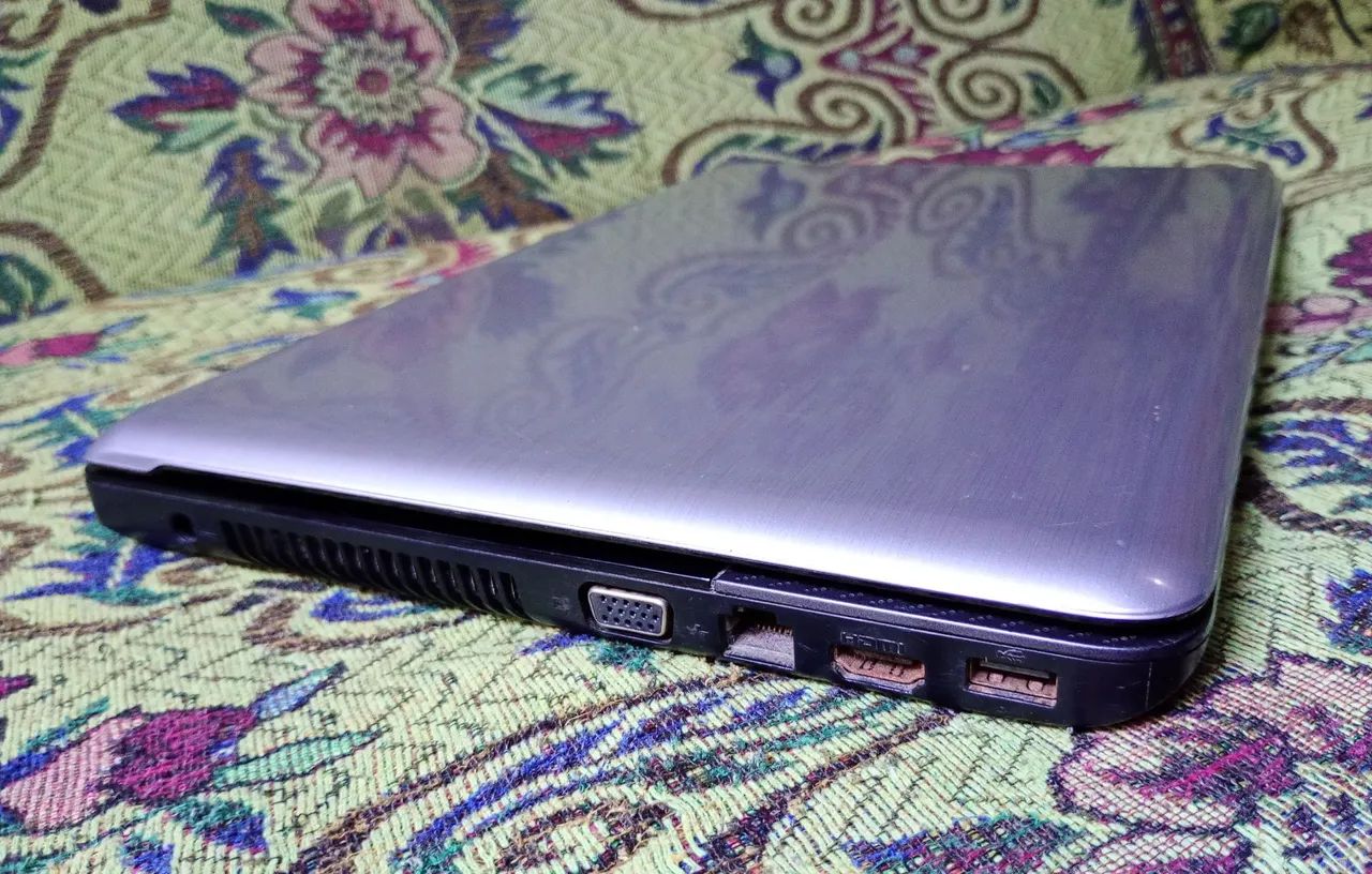Notebook Login Core I3 2310M 14" 4gb RAM HD 160gb  - Foto 4