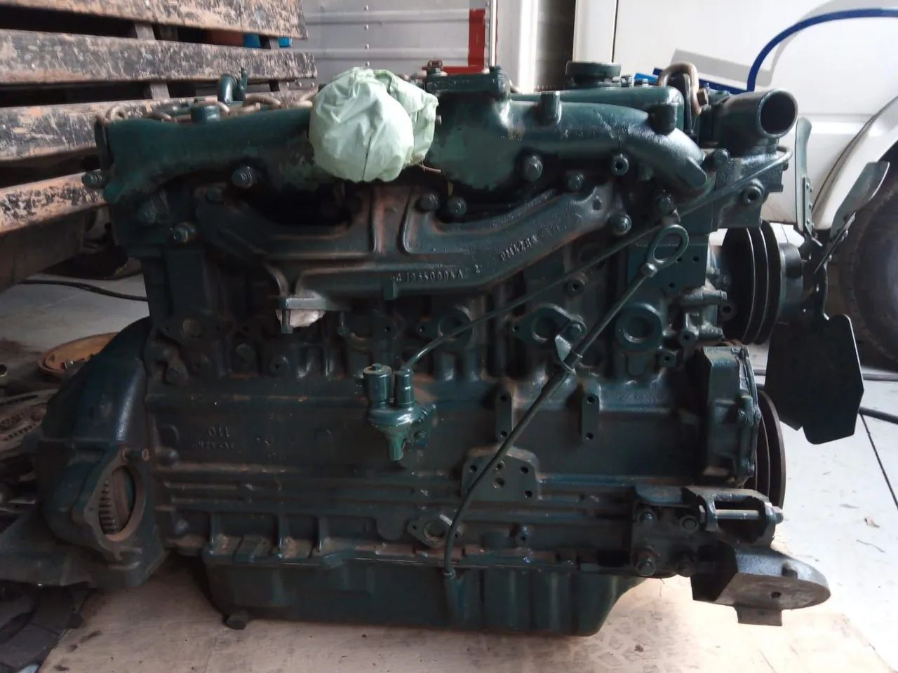 Motor Caminhão Chevrolet GM  D60 - Perkins 6354 - Bomba em pé  6 cilindros - Foto 5