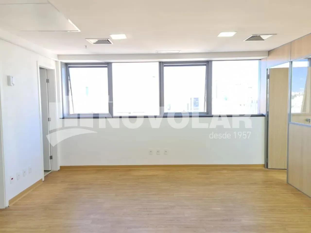 Conjunto Comercial, Santa Cecília