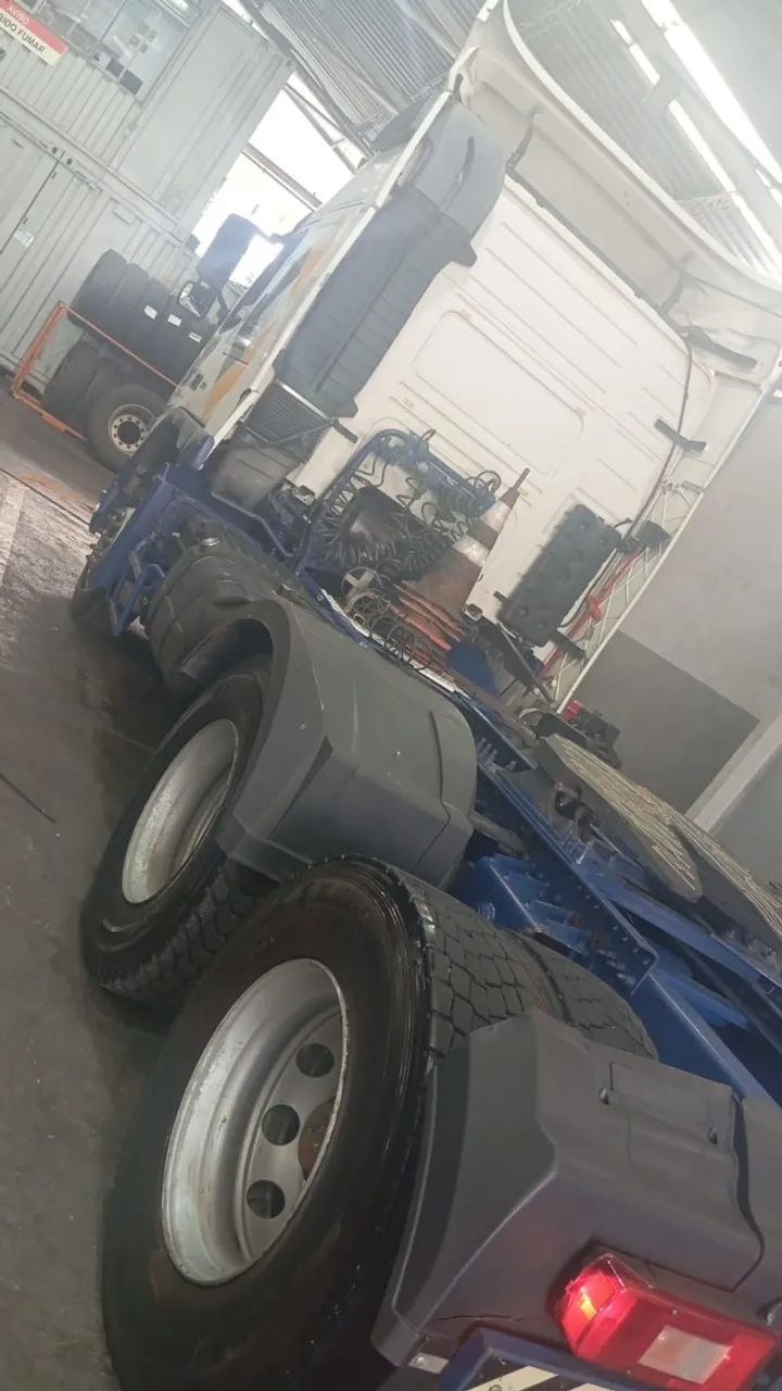 CAMINHÃO VOLVO FM 370 6X2 2014 - Foto 5