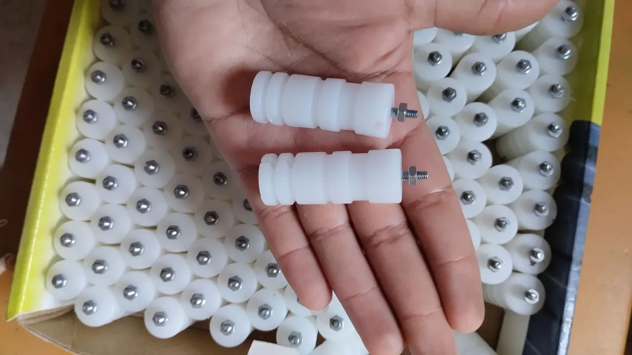 Insulator64961553370753122