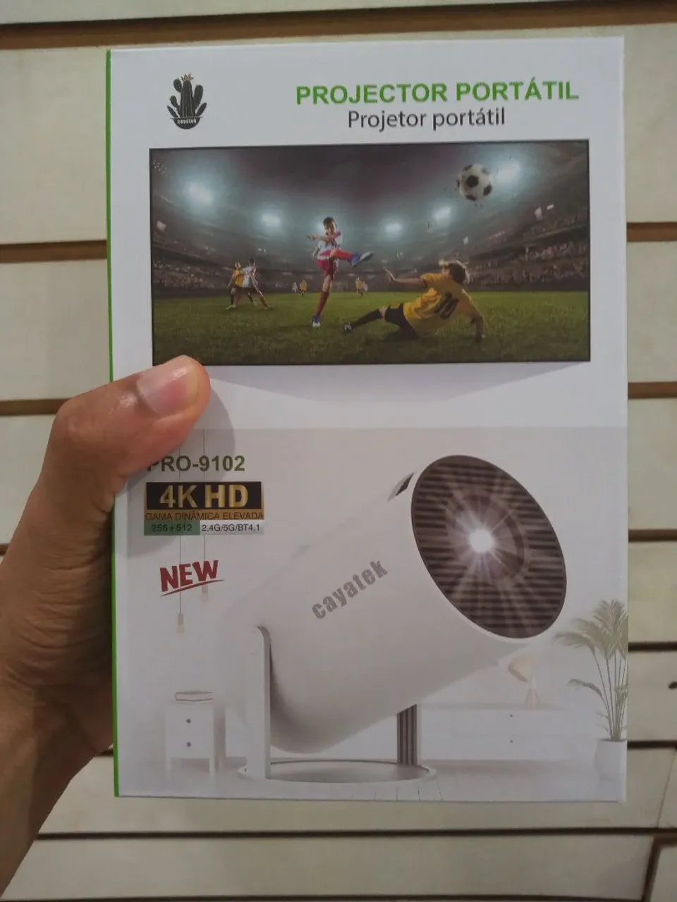 Transforme sua casa em um cinema - Projetor 4K HD