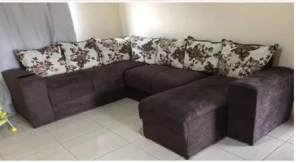 sofa canto com cheise florido
