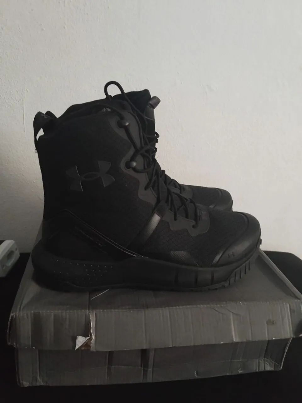Bota Under Armour 