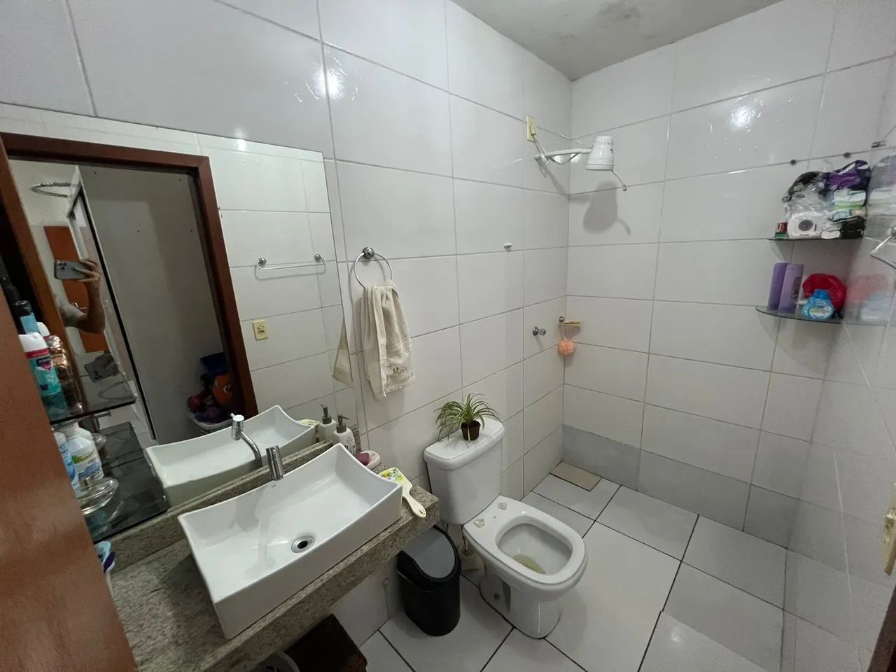 Alugo casa individual, na rua 7. - Foto 2