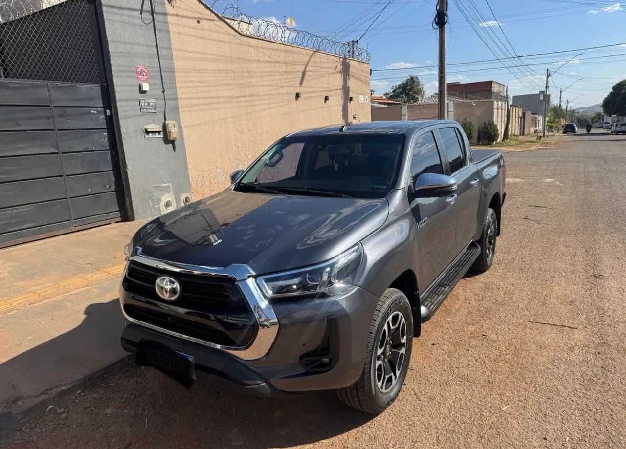 Toyota Hilux Hilux CD SRX 4x4 2.8 TDI 16V Diesel Aut. 2022