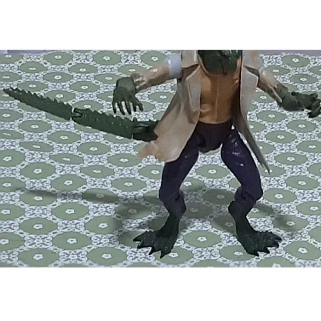 Action Figure Lizard Slashing Tail Attack Spider-man 3  2007 Hasbro - Foto 5