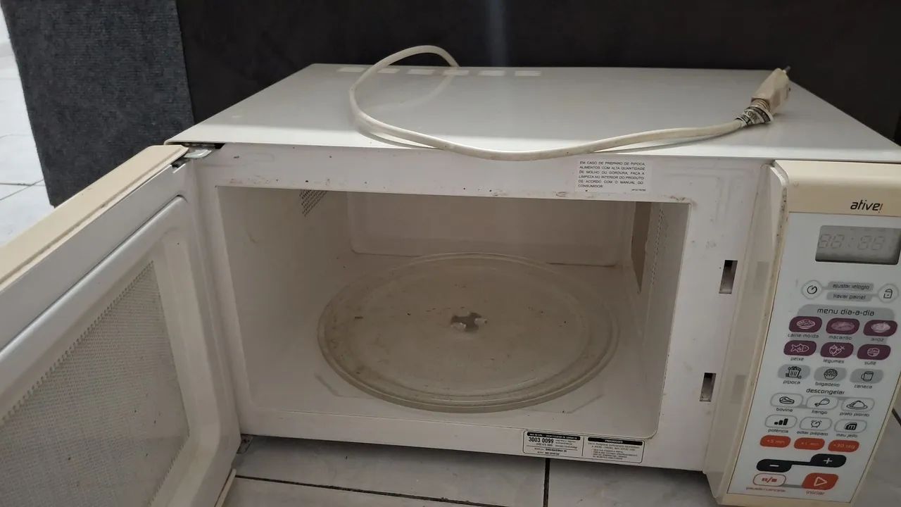 ?Micro-ondas Brastemp Ative Funcionando Perfeitamente - Ótimo Estado  - Foto 3