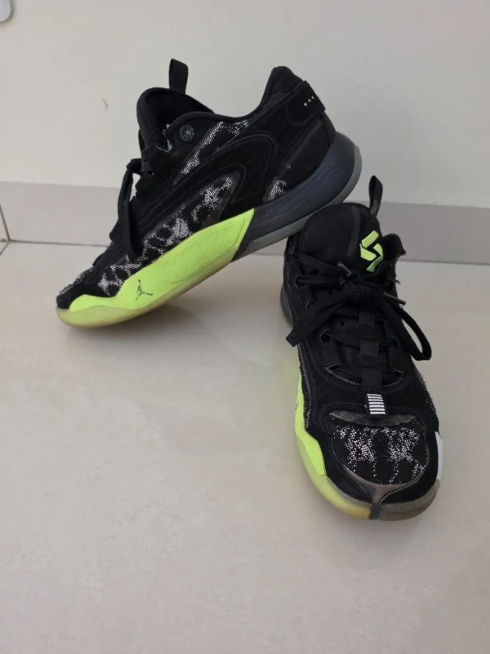 Tênis nike JOrdan n.43. ÓTIMO ESTADO! - Foto 4