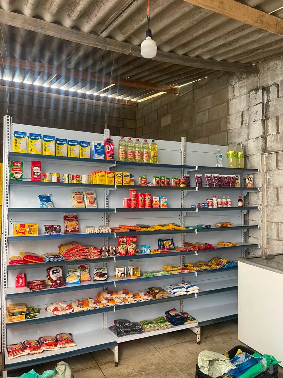3 Prateleiras de mercadinho