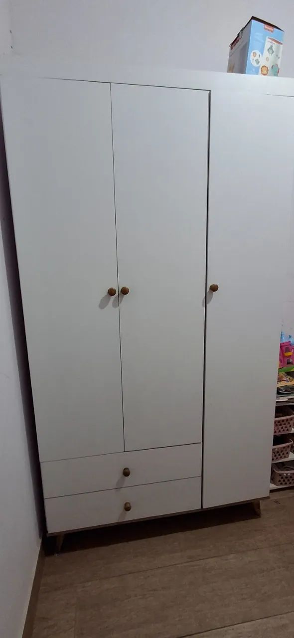 Guarda roupa infantil 
