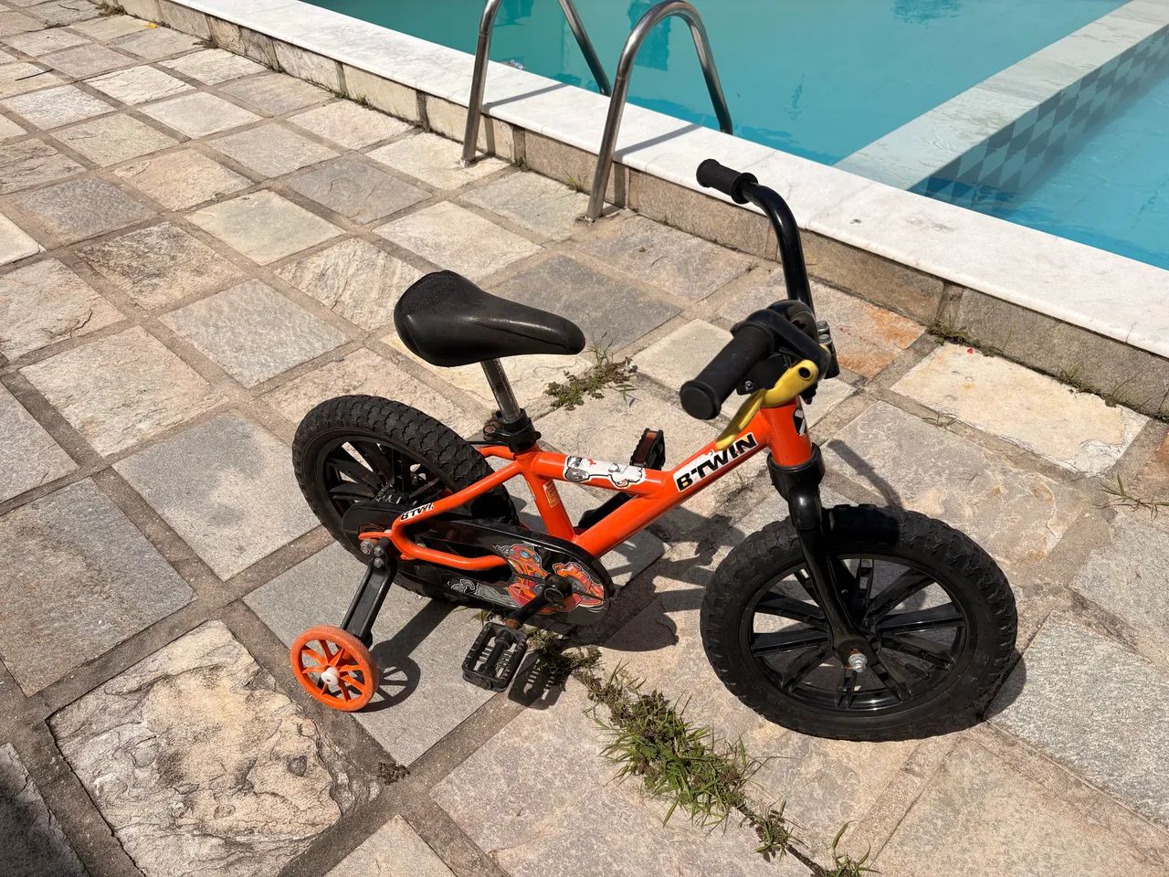Bicicleta aro 14 BTWIN  - Foto 2