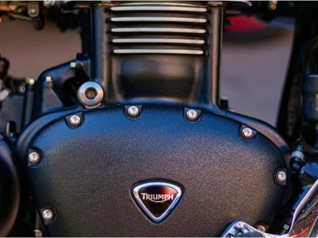 TRIUMPH THUNDERBIRD 1700 STORM - Foto 4