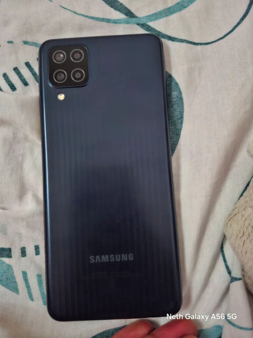 Vendo celular Samsung m12 - Foto 2