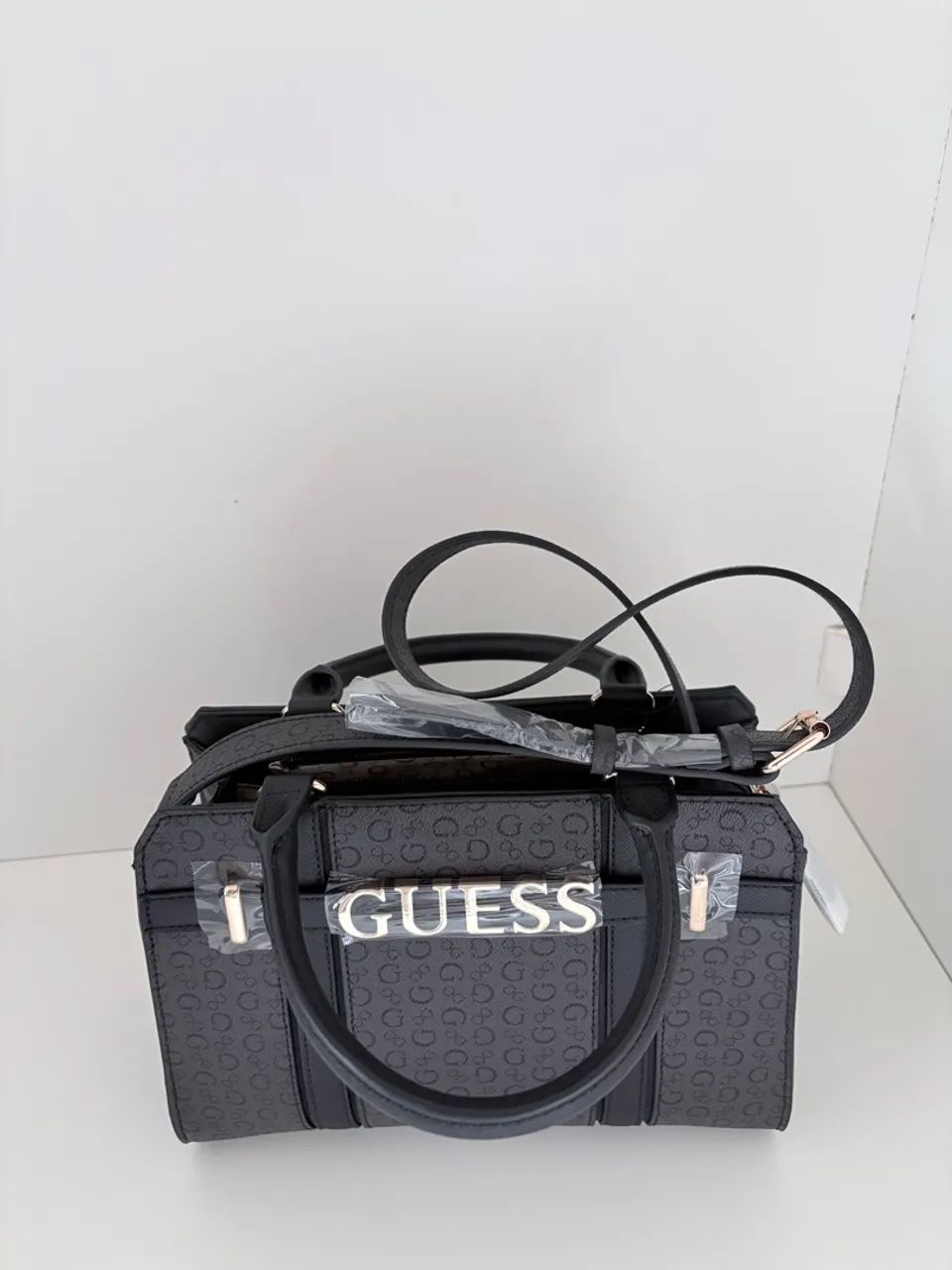 Bolsa GUES NOVA/ ORIGINAL IMPORTADA  - Foto 3