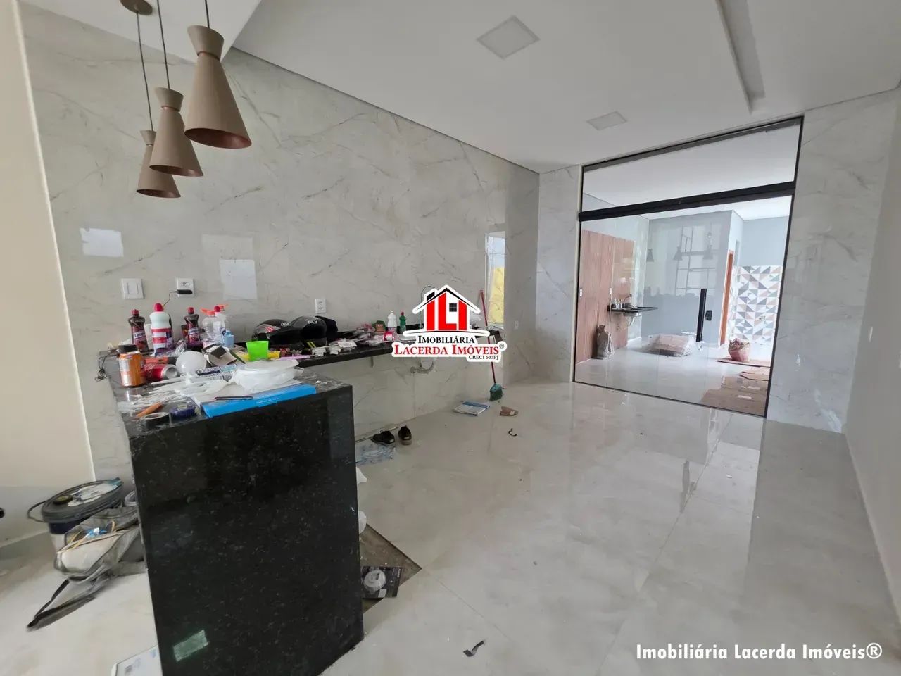 Casa Térrea com suíte Espaço gourmet e Pé direito na sala ! - Foto 4