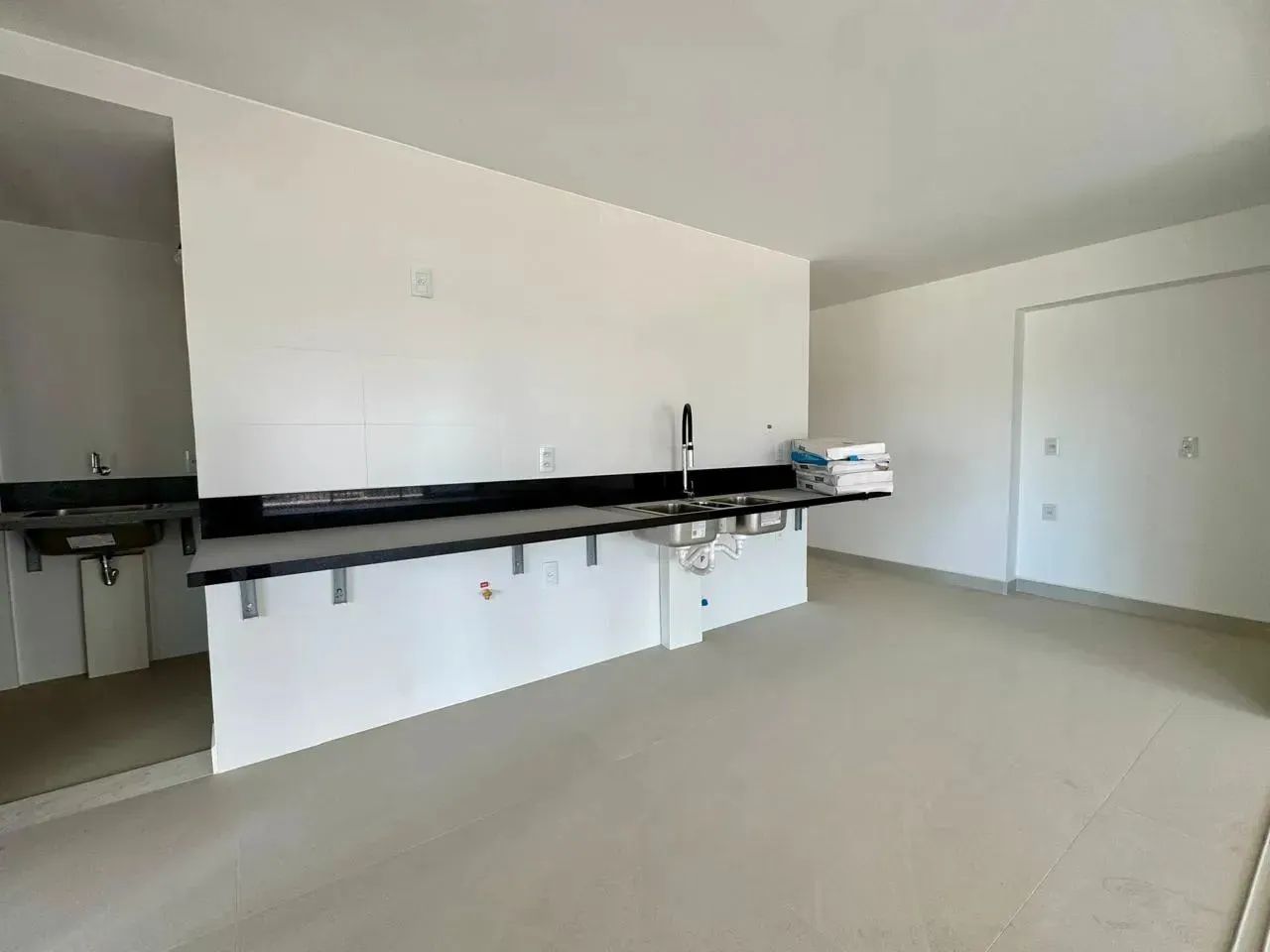 Imóvel para venda tem 245 metros quadrados com 4 quartos em Setor Bueno - Goiânia - GO - Foto 3