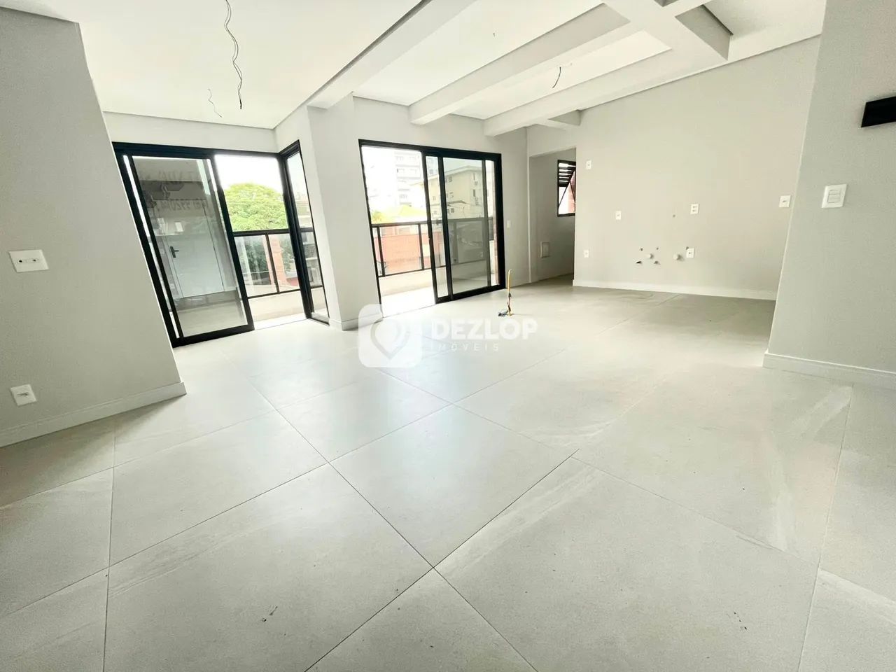 Studio à venda em Coqueiros, Florianópolis - SC | 1 Quarto sendo 1 Suíte - Foto 2