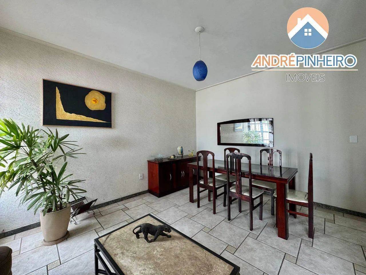 Casa à Venda  204m², 4 Quartos, Suíte com Hidromassagem, Piscina e Sauna - Foto 5