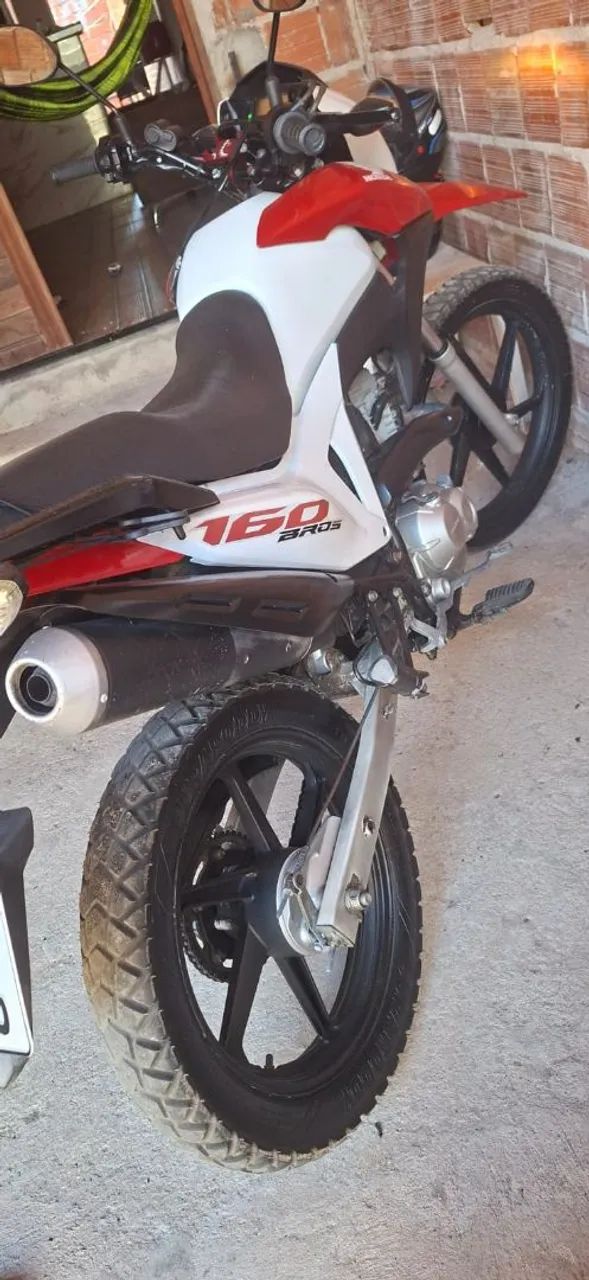 Bros 160