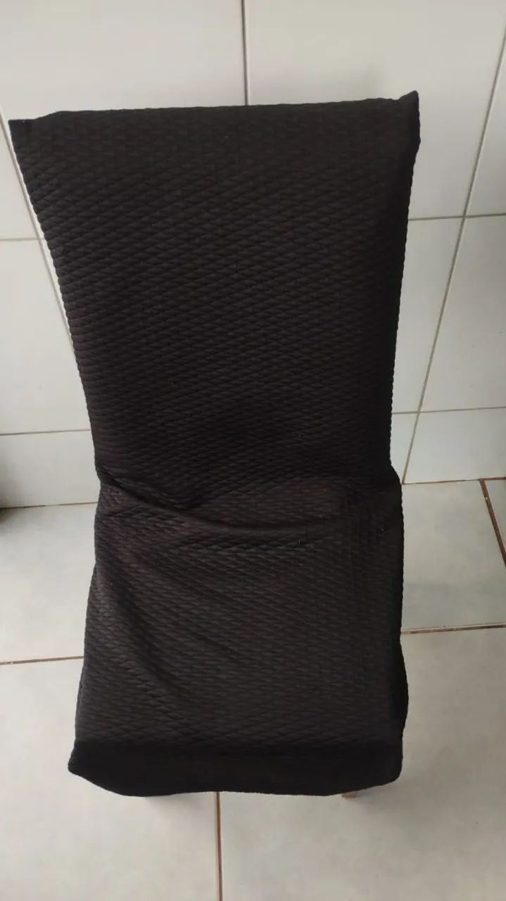 Mesa de Jantar com 06 cadeiras  - Foto 4