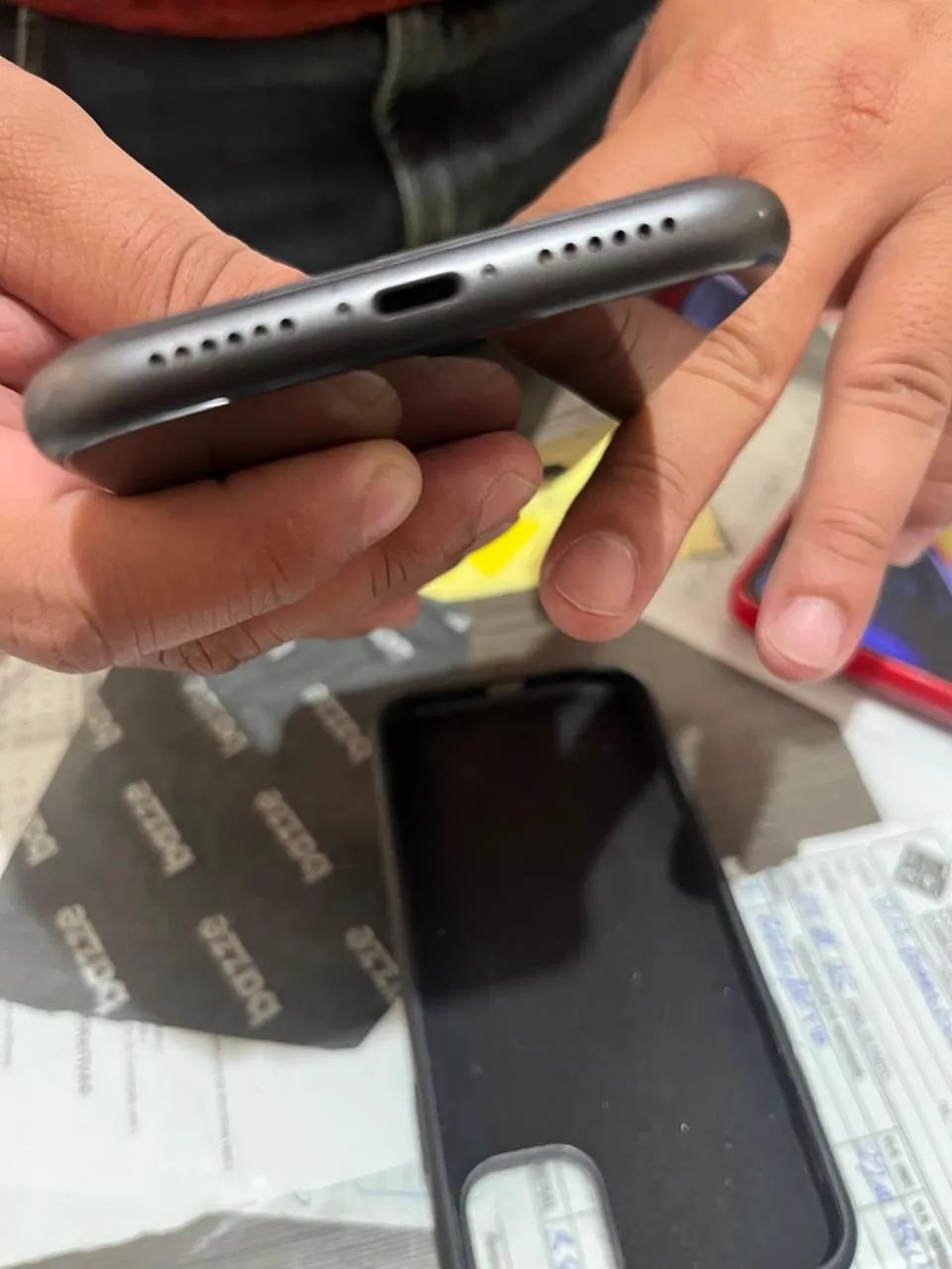IPHONE 11, BLACK  - Foto 2