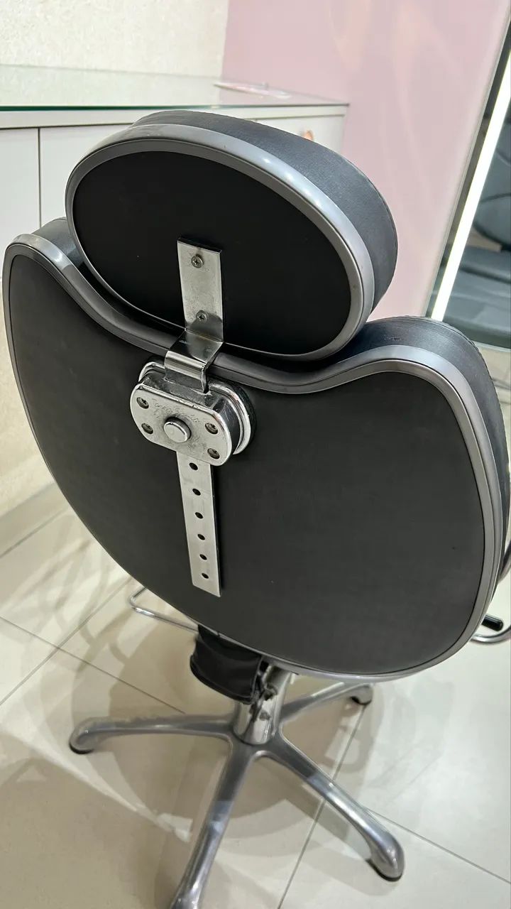 VENDO CADEIRA HIDRÁULICA PROFISSIONAL - Foto 4